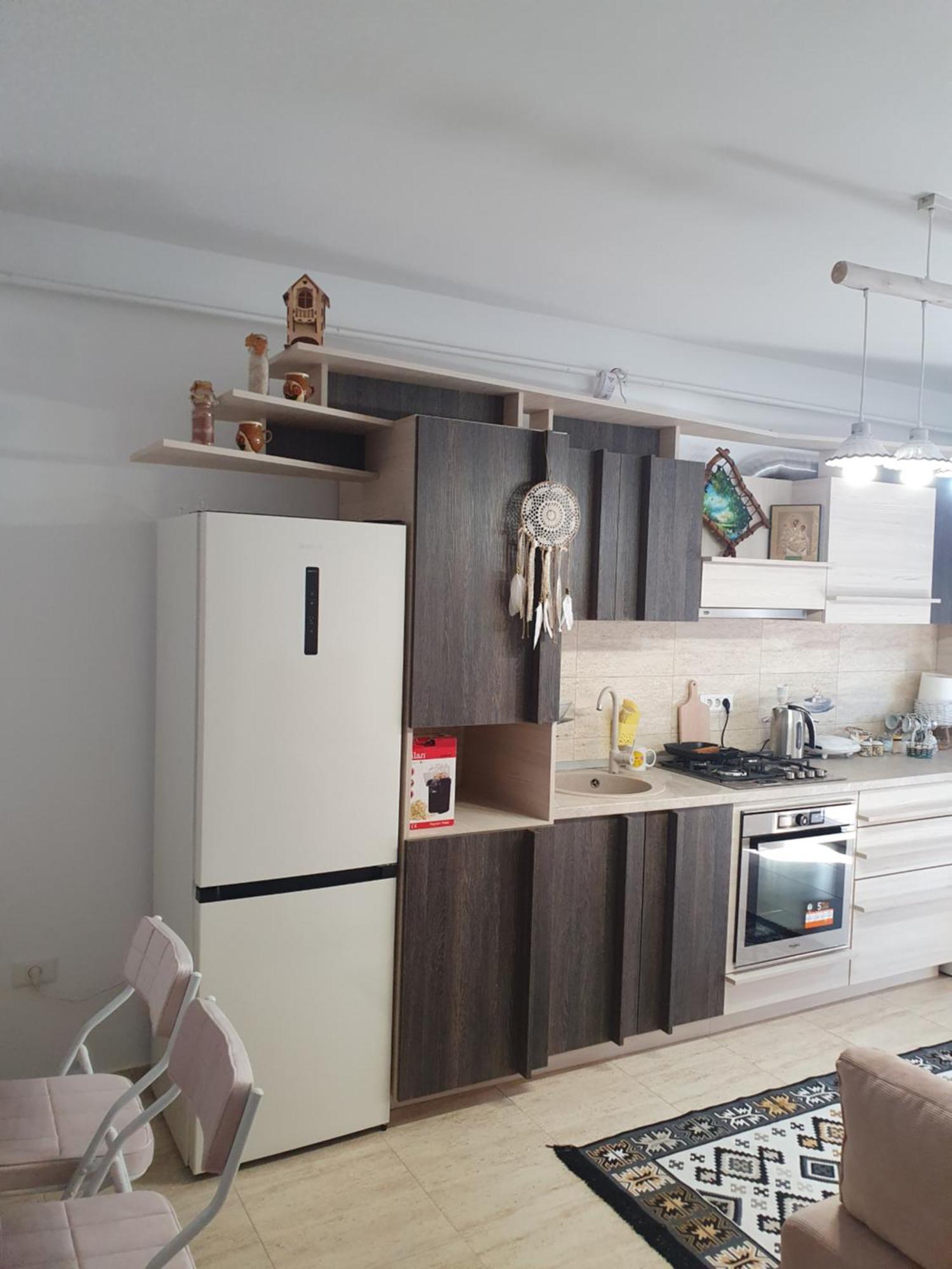 Apartament Castelul Bran Râmnicu Vâlcea エクステリア 写真