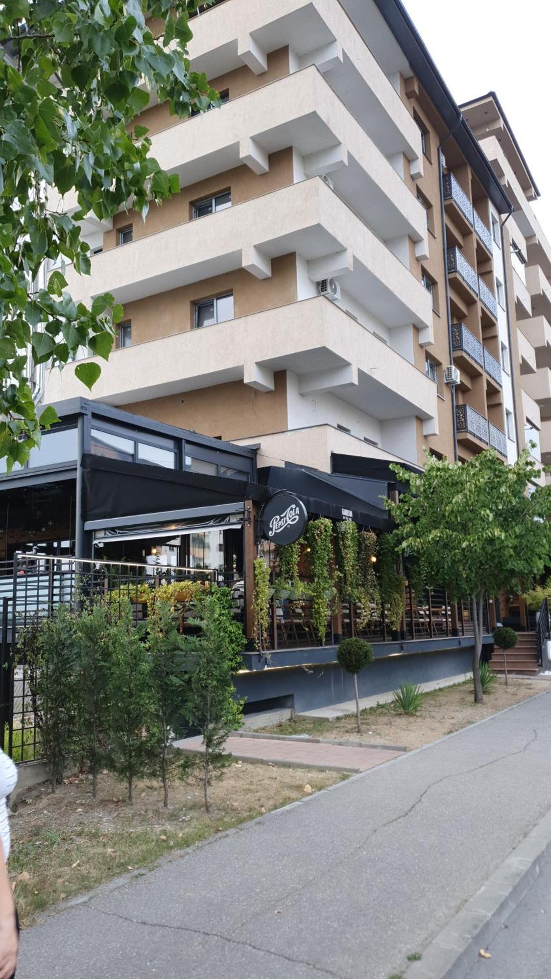 Apartament Castelul Bran Râmnicu Vâlcea エクステリア 写真